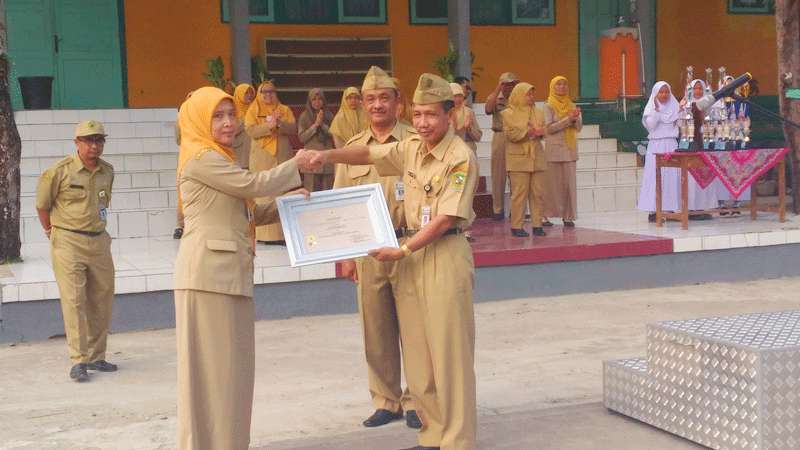 Empat SMP Di Banjarnegara Dinobatkan Menjadi Sekolah Adiwiyata