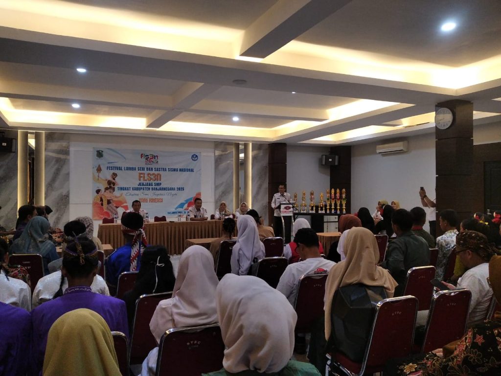 Semarak FLS3N Banjarnegara 2025, Ratusan Siswa SMP Unjuk Bakat Seni dan Sastra